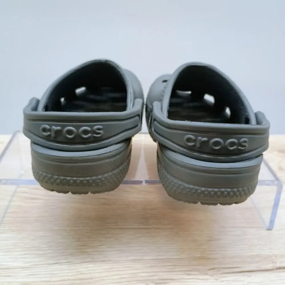 Crocs Unisex Kids 7 Classic Clogs Space Alien Astronaut Dark Gray Sandals